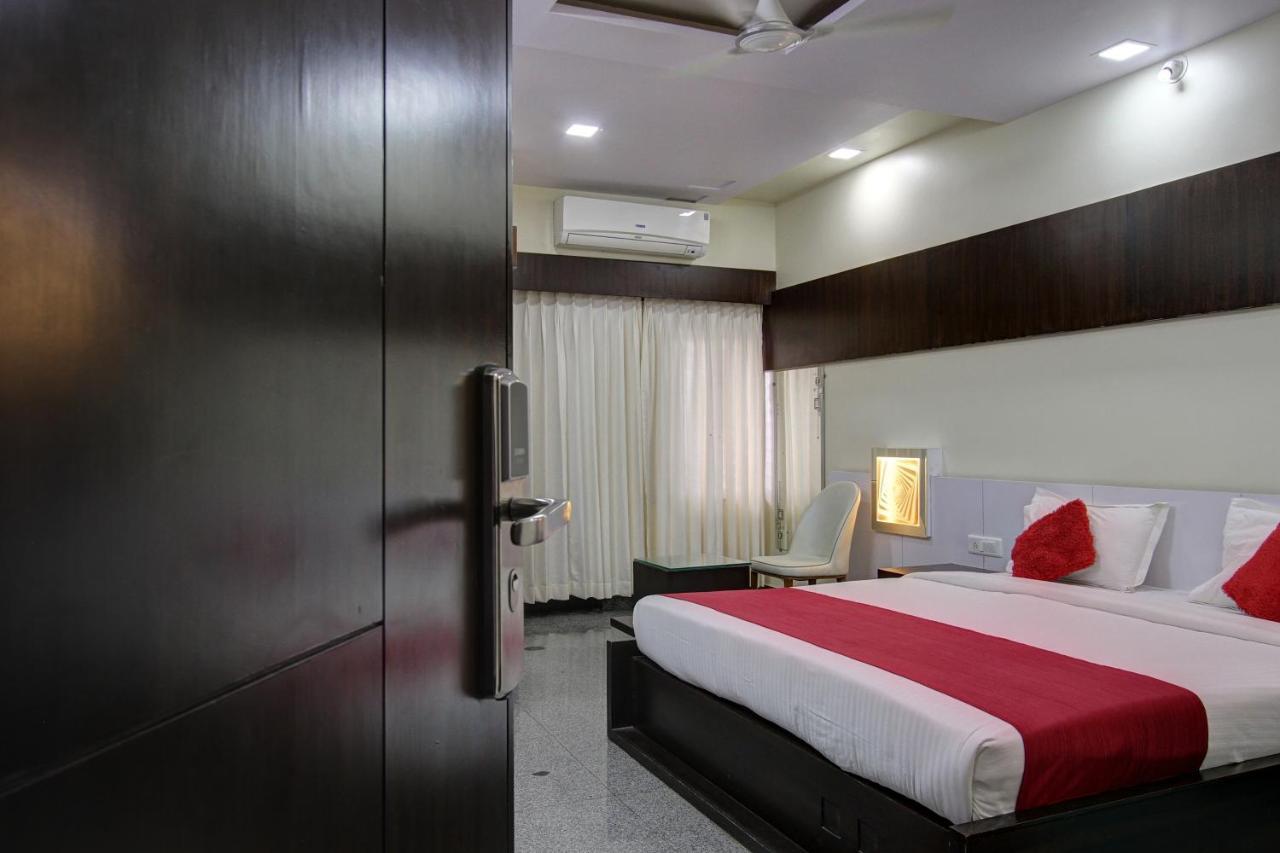 Hotel Le Grande Bijāpur Zewnętrze zdjęcie